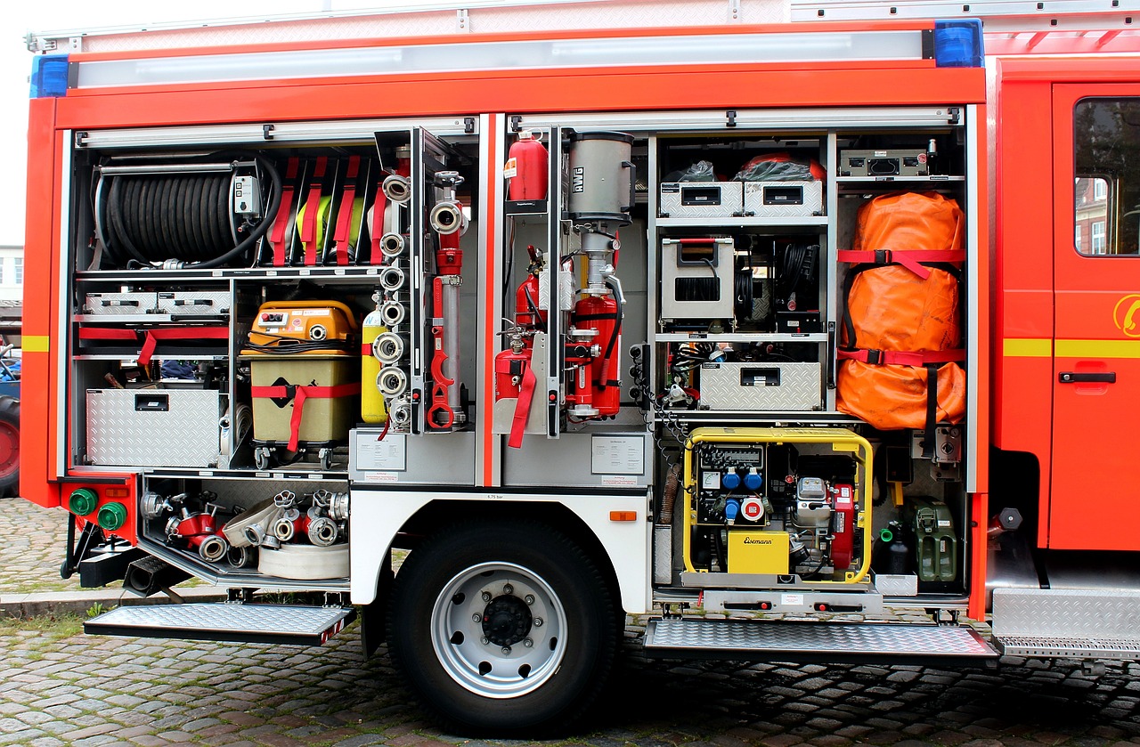 fire-fighters-438962_1280