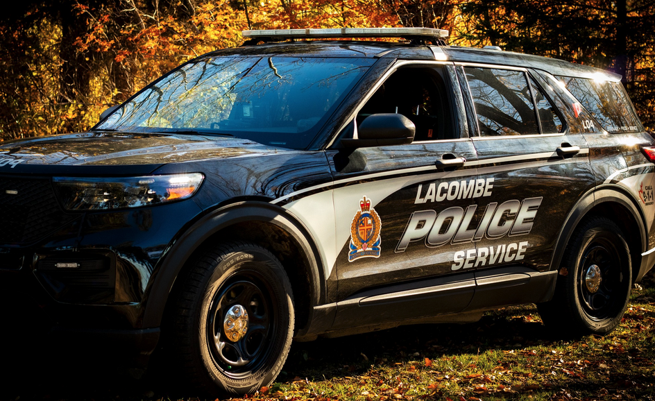 Lacombe police 2