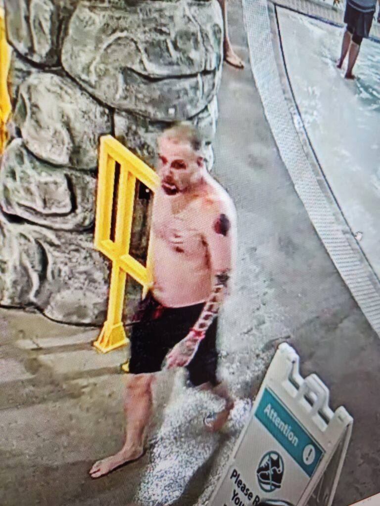 Suspect photo (1)