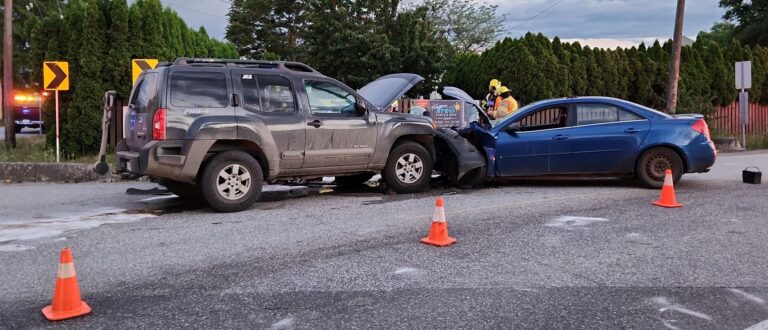 2 vehicle collision